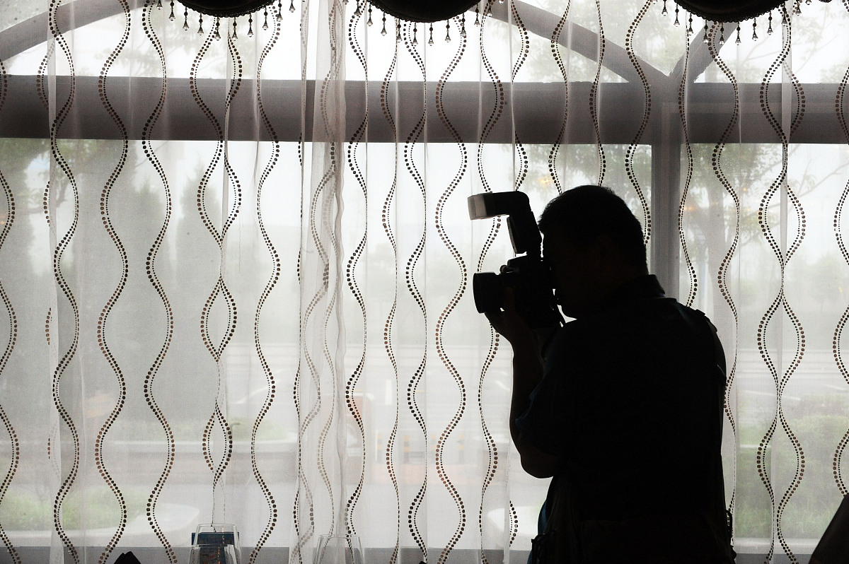 1200字关于掌握摄影技巧：如何拍摄出完美的照片