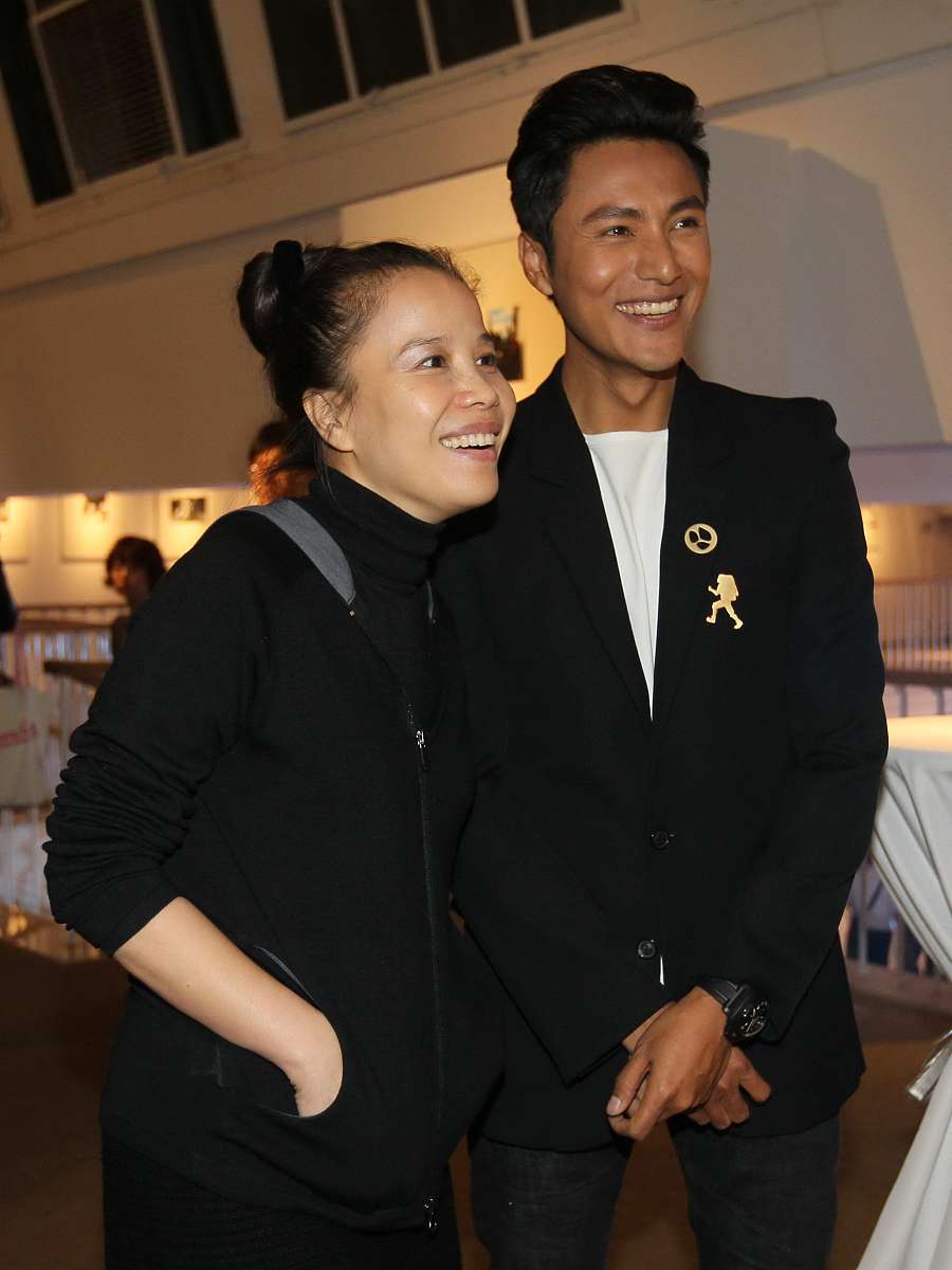2011年11月3日,北京,陈坤《行走的力量》心迹影像展.***_***陈坤 朱哲