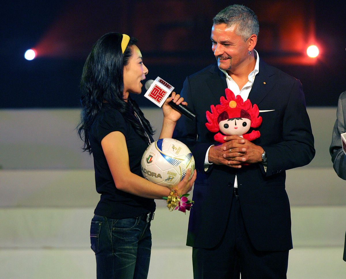 2007年8月30日,著名球星,前世界足球先生罗伯特-巴乔(roberto baggio)