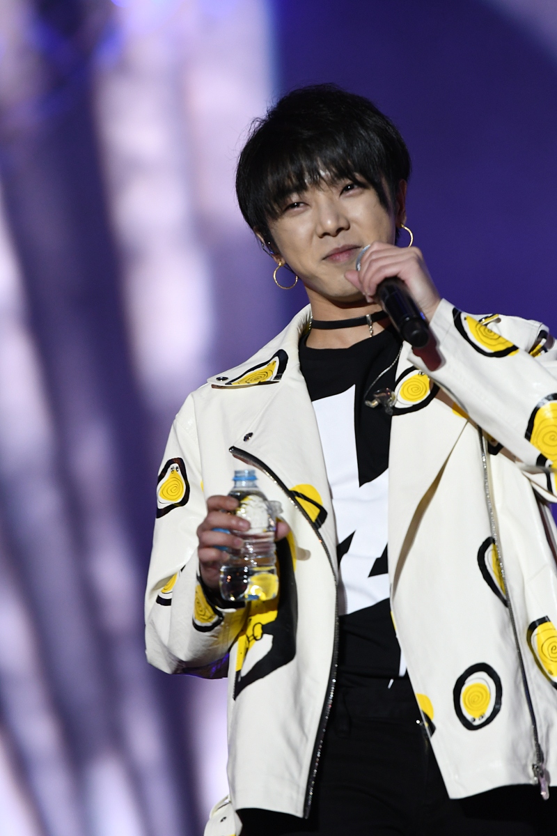 2017年4月22日,上海,b.i.g泛娱乐嘉年华.***_***华晨宇