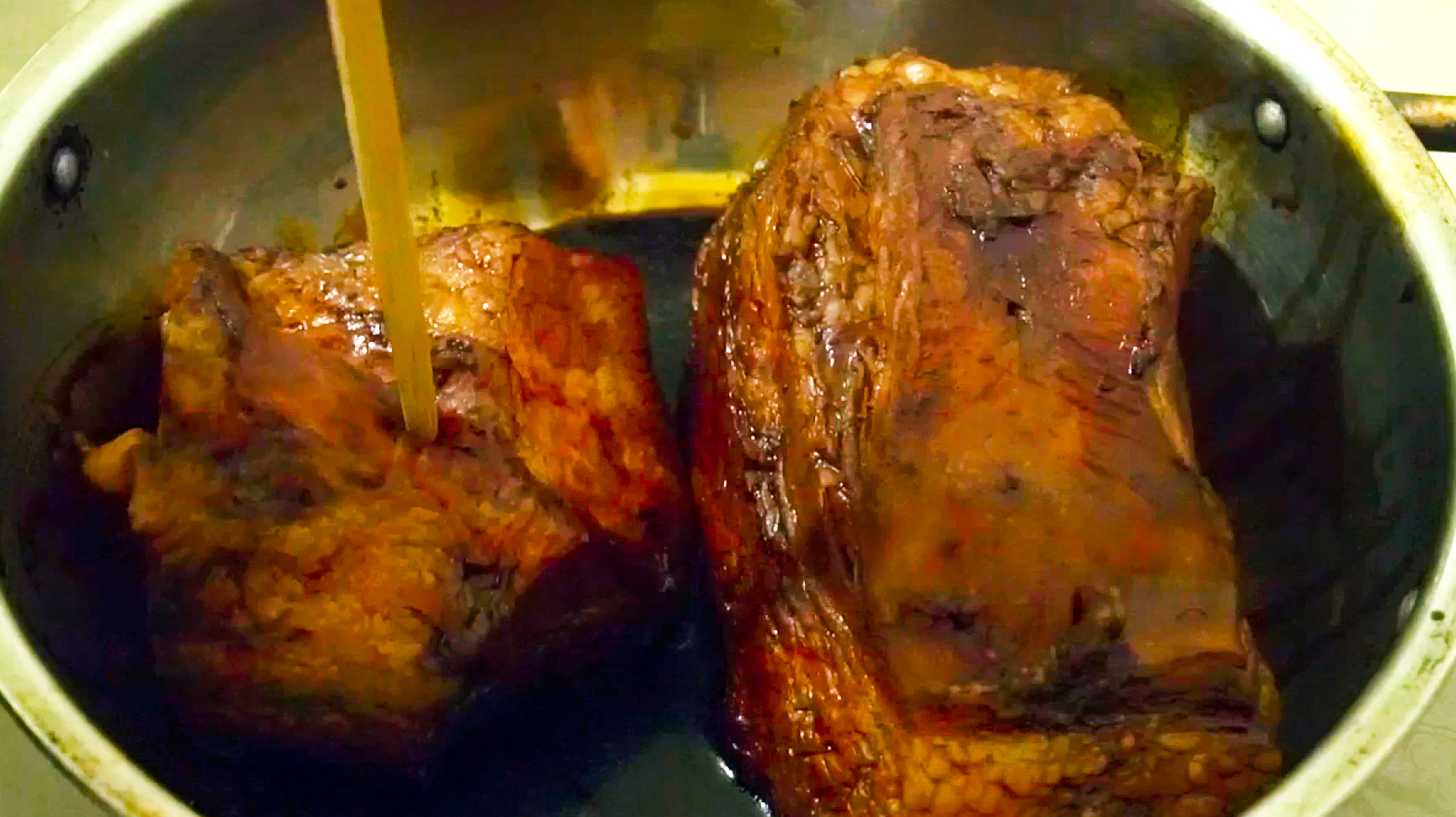 梅干菜扣肉这样做,肥而不腻,入口即化,做法简单,一次成功