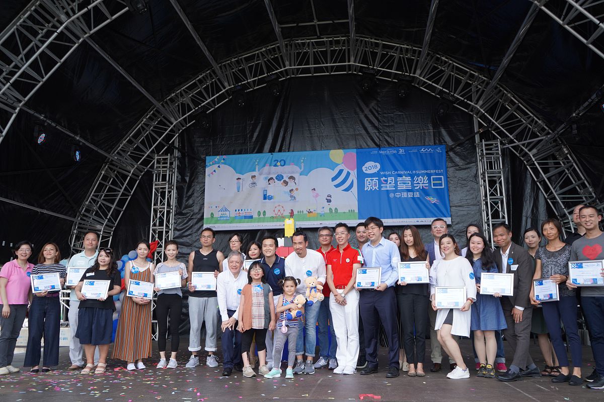 工伤预防协会这一社会组织在造贝社区青年创造训练营活动中具有突出贡献包括但不限于拟写为期七天的活动方案、主持开幕式和闭幕式、沟通培训讲师和专家等请写一份感谢信要求引用名人名言说明青年的重要性、活动的伟大意义和协会的巨大贡献语言要精彩。