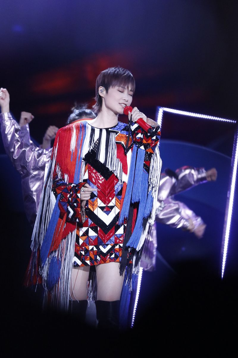 李宇春周末愉快演唱会与B站合作宣传口号