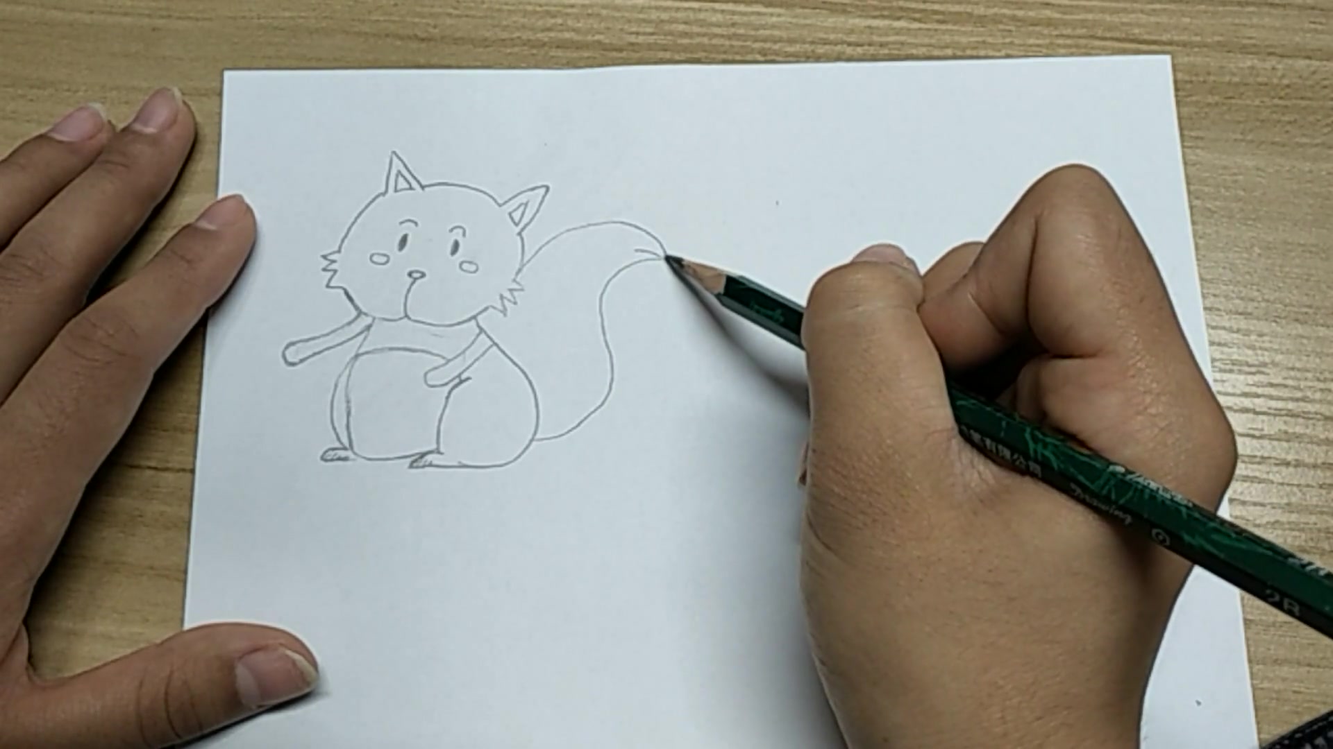 简笔画:可爱的小松鼠,画起来一点也不难