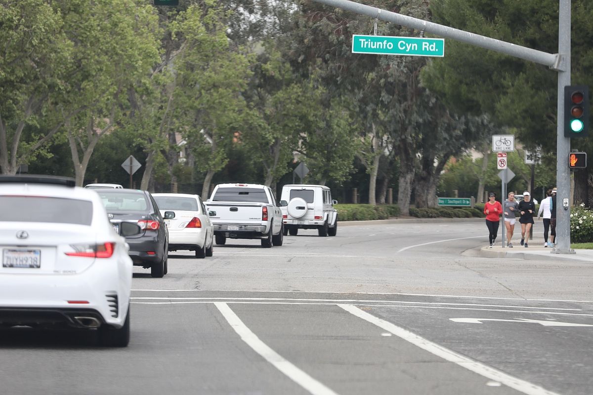 停车场容量计算公式：如何准确估计停车位数量