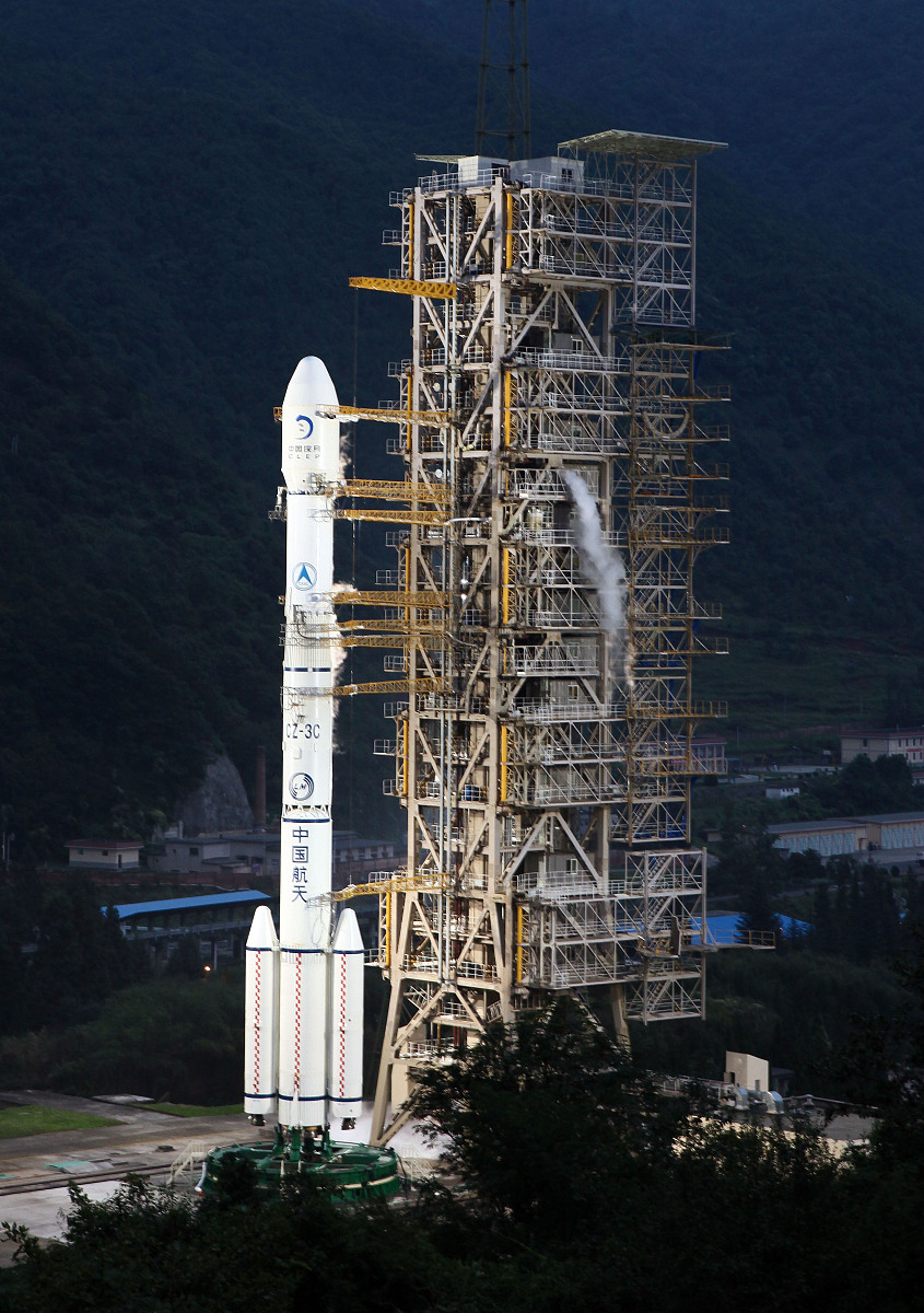 行星运动信息技术融合课教案 - 提高学生科学素养
