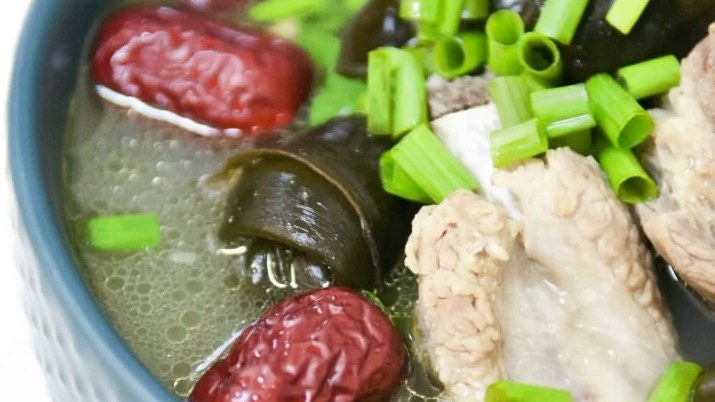 海带排骨汤的做法。#百家号锦鲤#