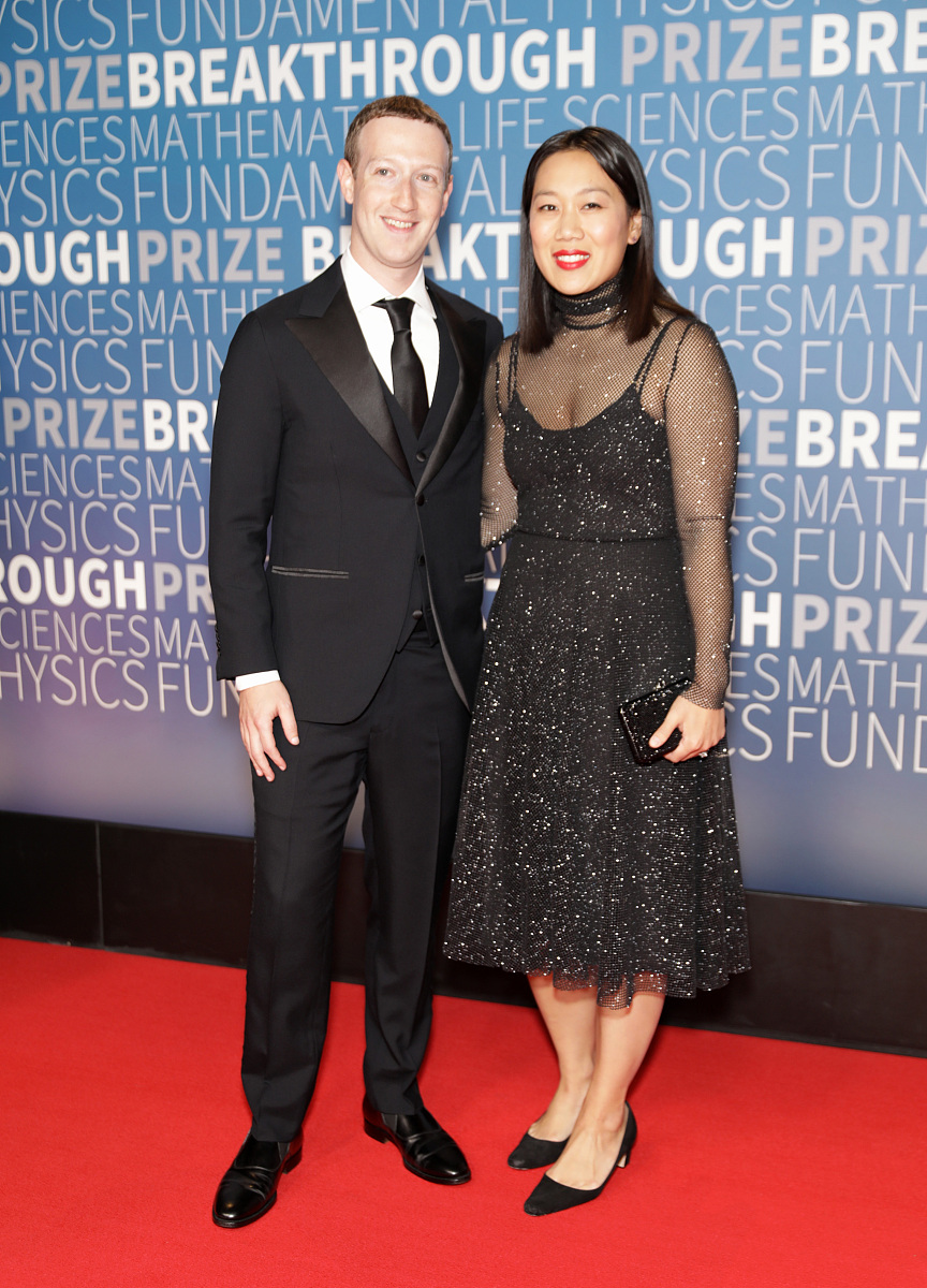 当地时间2018年11月4日,2019"科学突破奖"(breakthrough prize)颁奖礼