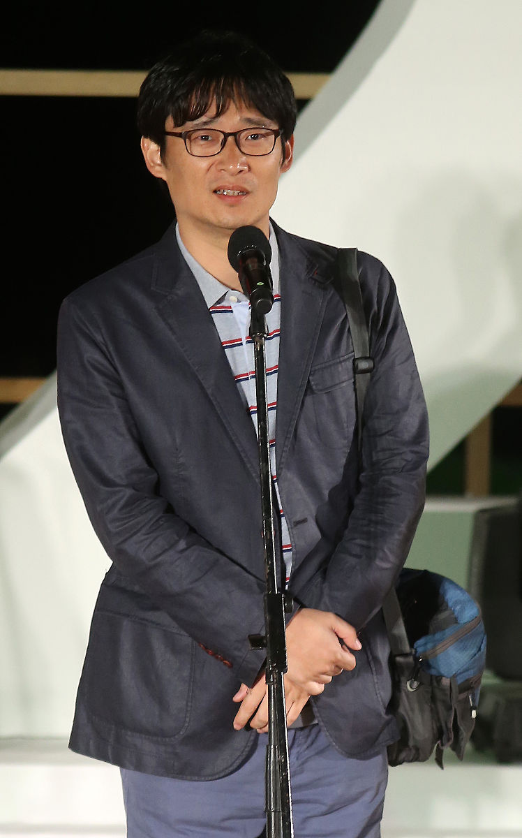 《三体》的作者出生在哪里祖籍？你再想想