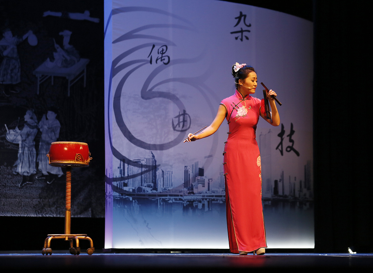 新时代张朝的《中国之梦》演奏风格发展现状和趋势