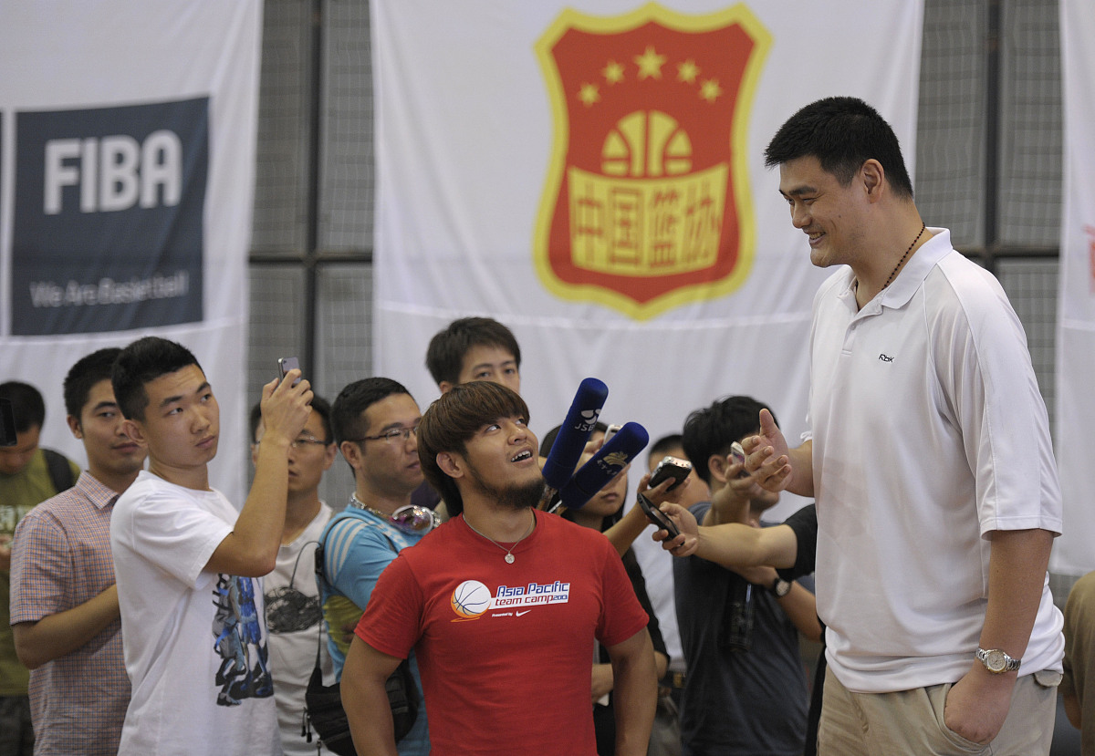 中国顶级哨兵：篮球裁判的传奇人生