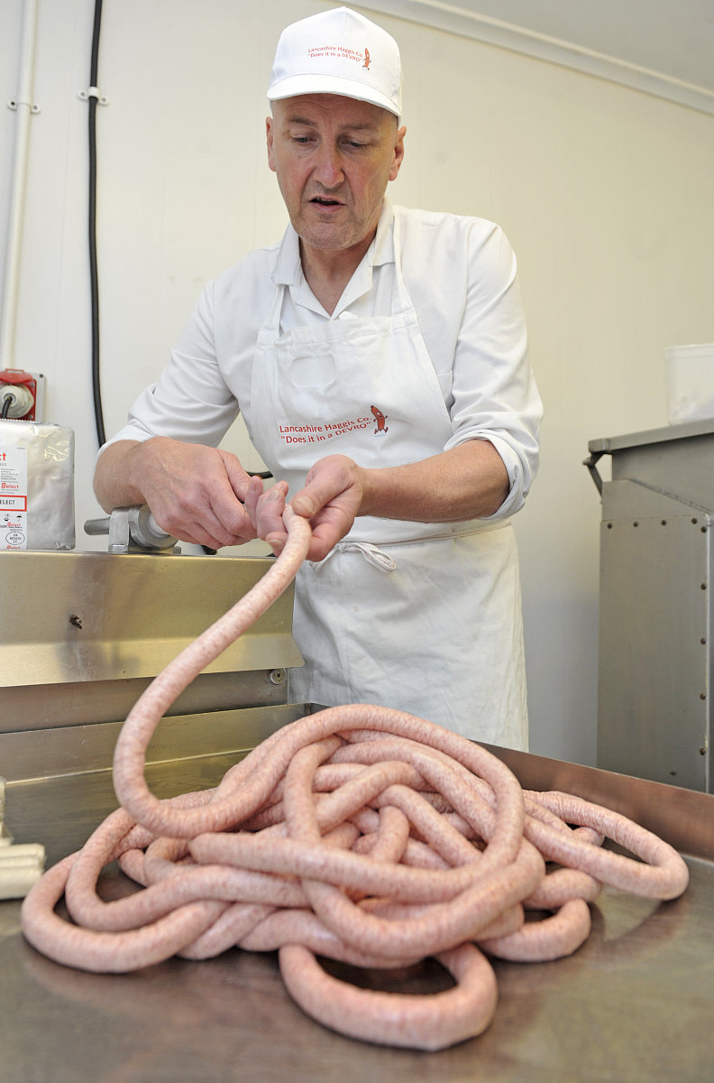 在生活中或者学习当中你最感到自豪的五项成绩成就是什么？请简要举例。少于100字