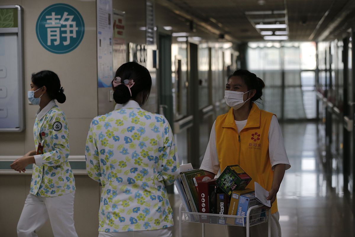 衢州护士学校2023年招生电话-好不好