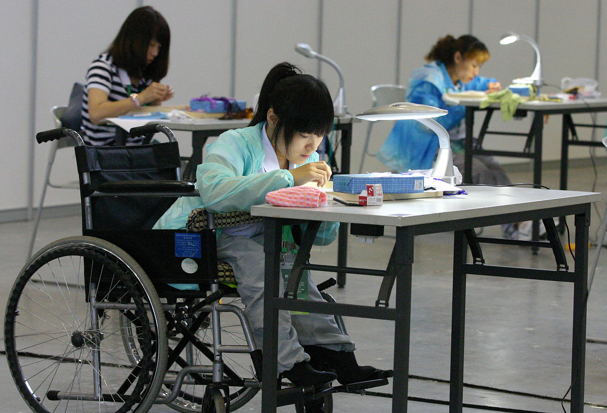 写一篇工艺实习生第四周的实习周记400左右