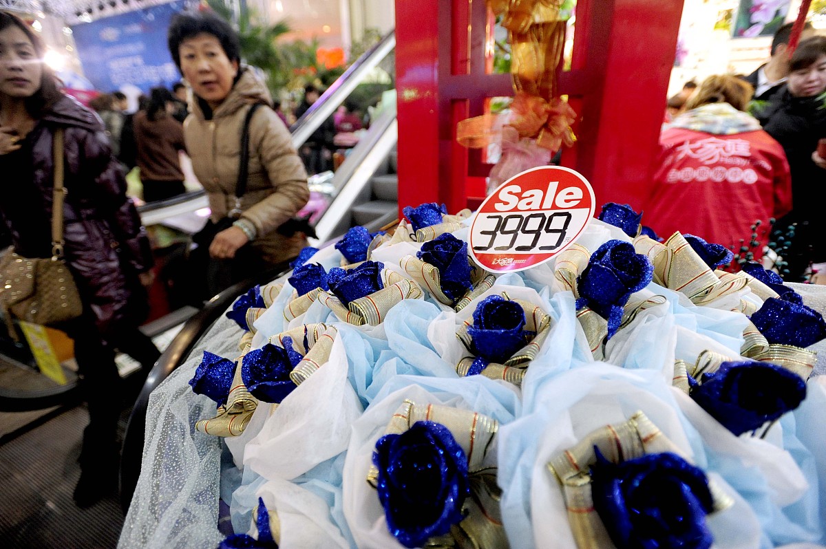 ***_***2011年2月14日,辽宁沈阳一商场内标价1299元一支,3999元一束的