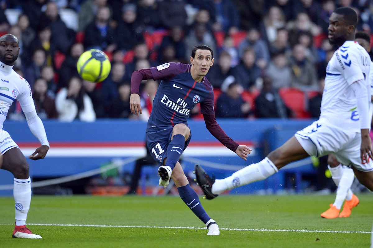 梅西因对裁判不当言论遭巴黎停赛两周