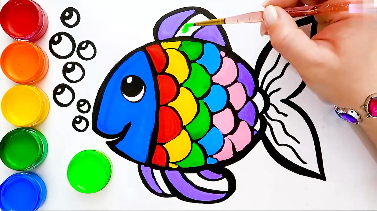 简易画教你怎么画一条鱼!