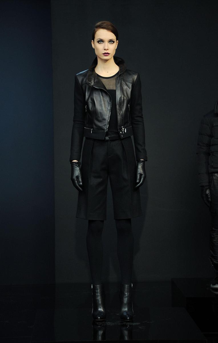 吸烟装属于睡衣吗