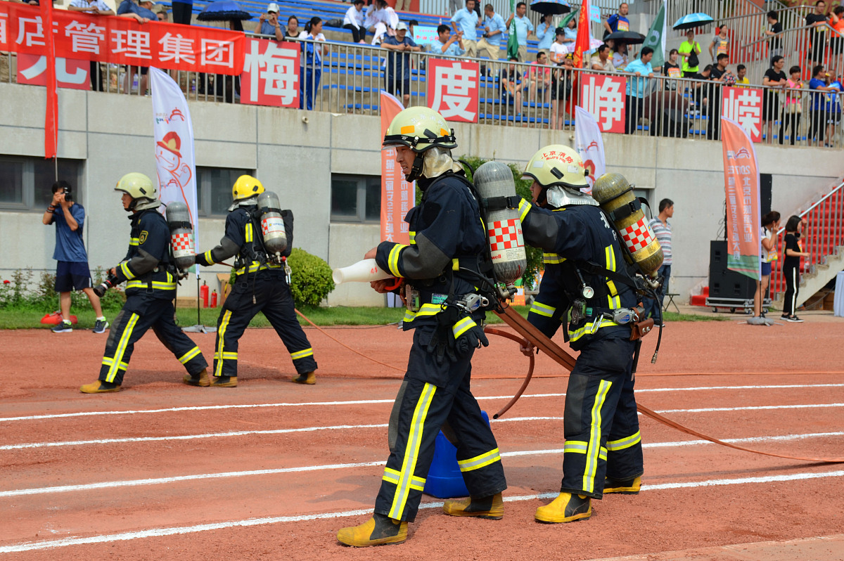 宿舍火灾事故现场应急处理预案：风险分析、职责分配和流程