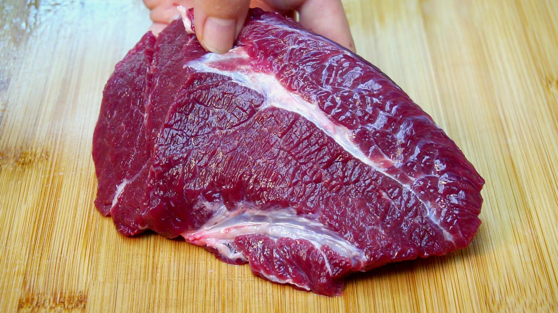 [图]夏季就爱这样吃牛肉,一次做1斤,十几分钟出锅,太香了