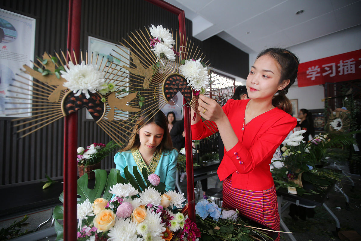 阜阳科技职业学院单招有高铁乘务专业吗？