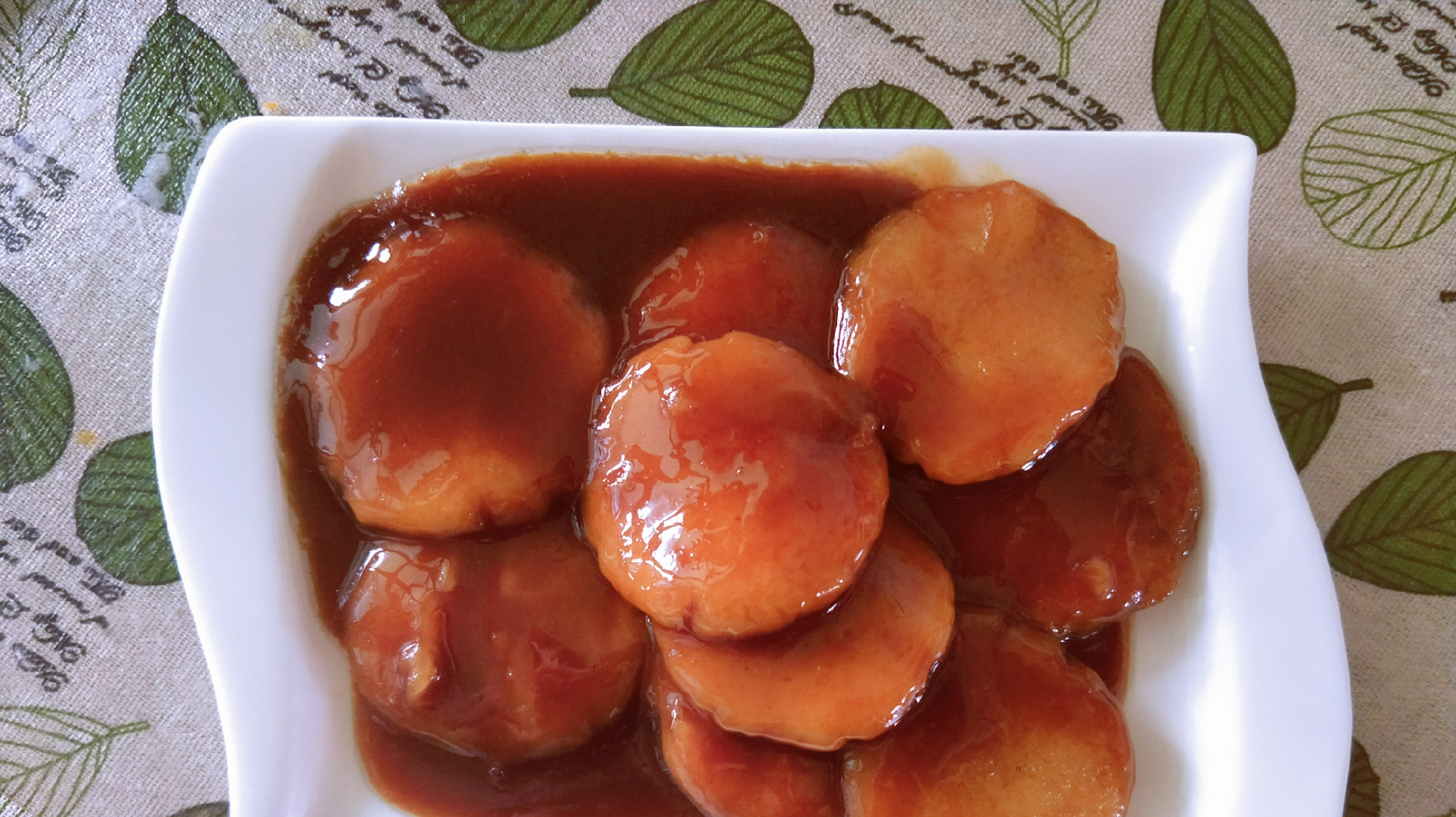 红糖糍粑很多人喜欢的小吃,做法简单又美味,香甜软糯值得一试