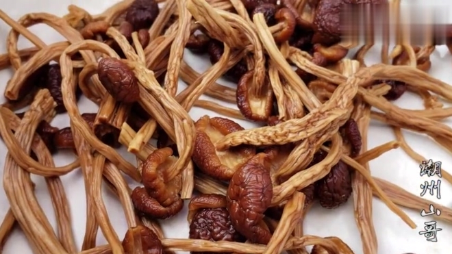 夏天要给家人多煲这种汤,小孩喝了增强免疫力,大人喝了美容养颜