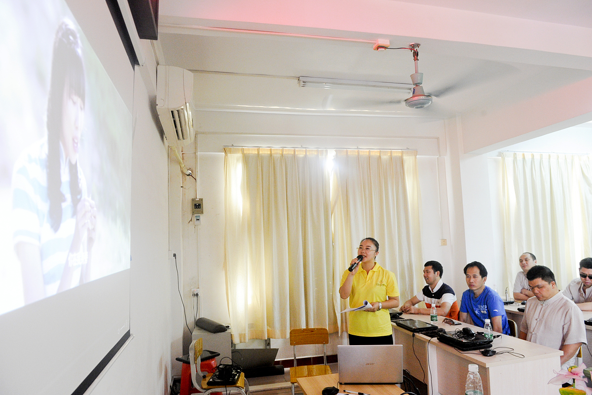 太原千峰职校美容培训班：课程、师资、设施及学生评价