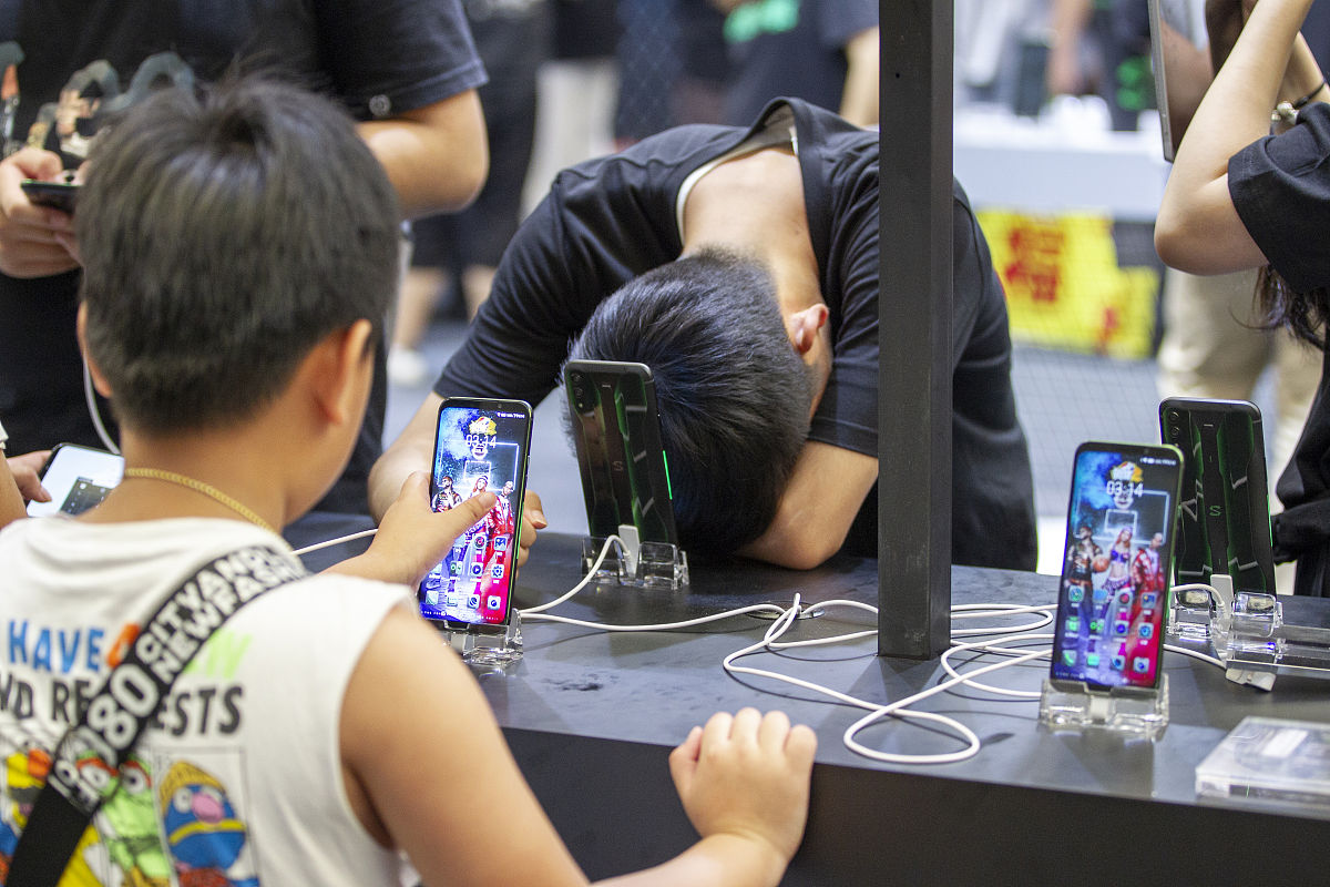 高空转向 手游更新内容