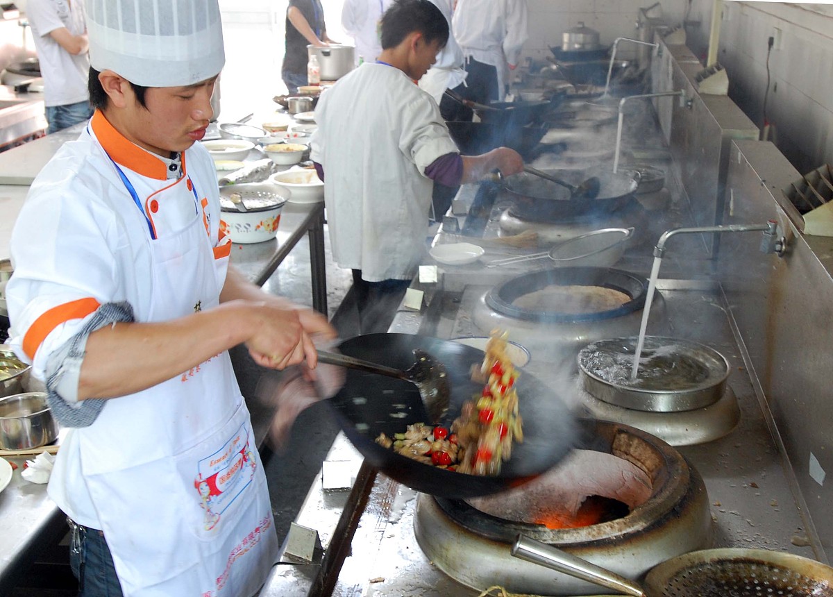 合肥经贸旅游学校2022年招生简章 - 报名时间、条件、流程