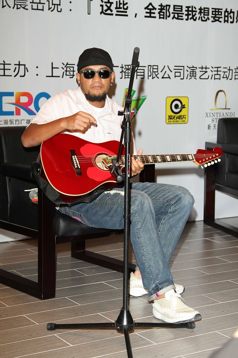 2011年7月10日,上海,张震岳新专辑《我想要的感觉》举行发布会.张震岳