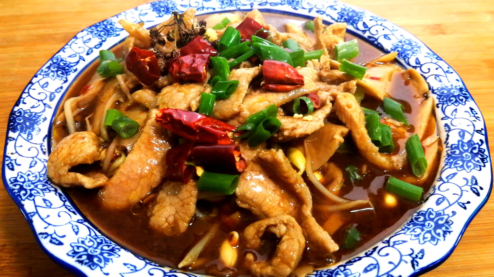 猪肉这样做最好吃,我家隔天吃一次,比饭店还好吃,超过瘾!