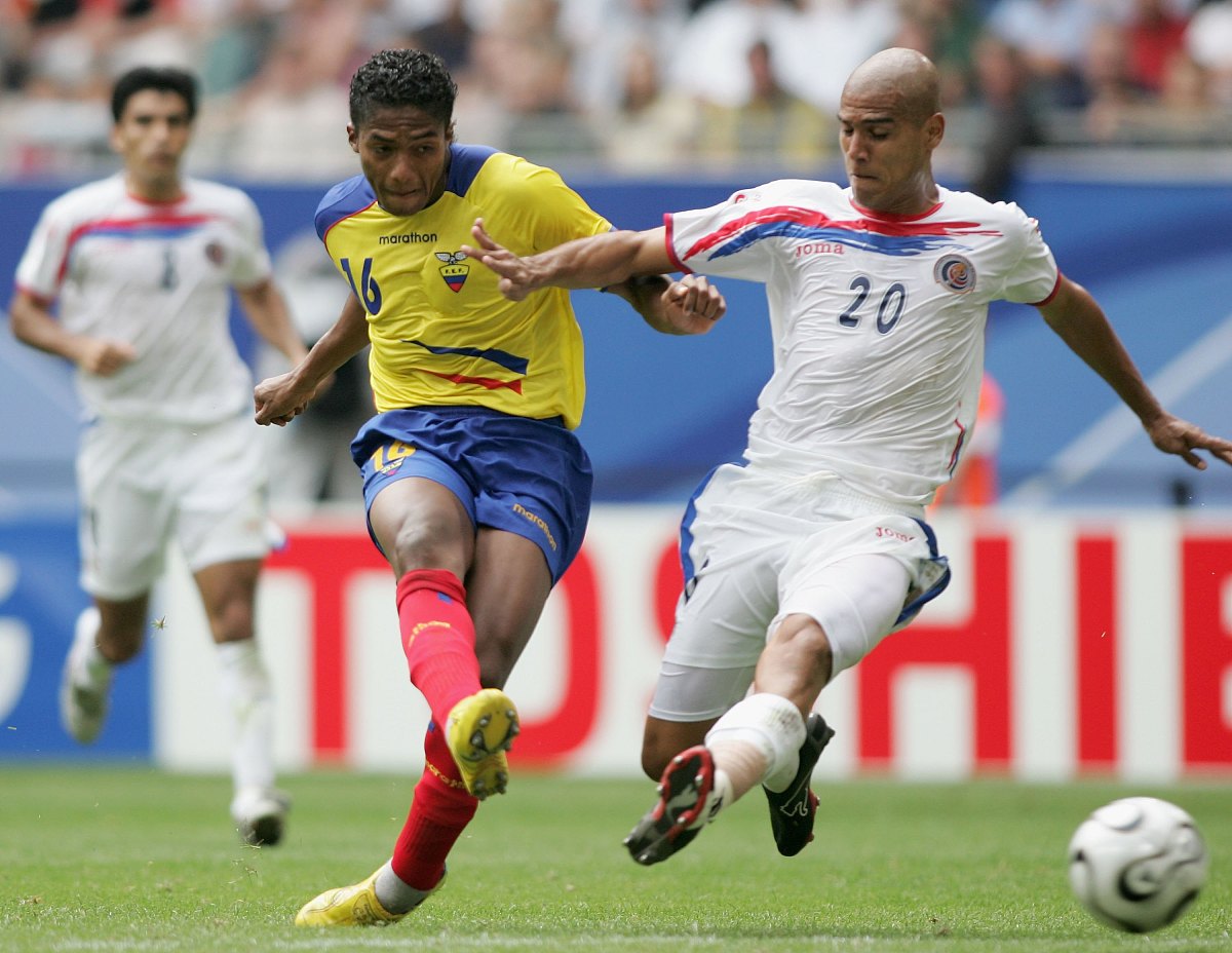 2006年6月15日,世界杯小组赛a组,厄瓜多尔3-0大胜哥斯达黎加. 瓦伦西