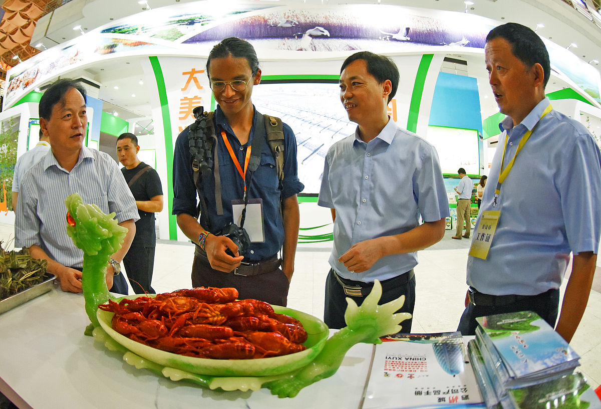 来宾职业教育中心学校文秘专业就业前途大不大