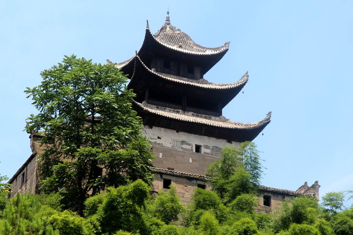 重庆市三峡技工学校2021年招生专业：机电、电子信息、建筑、汽车等热门领域