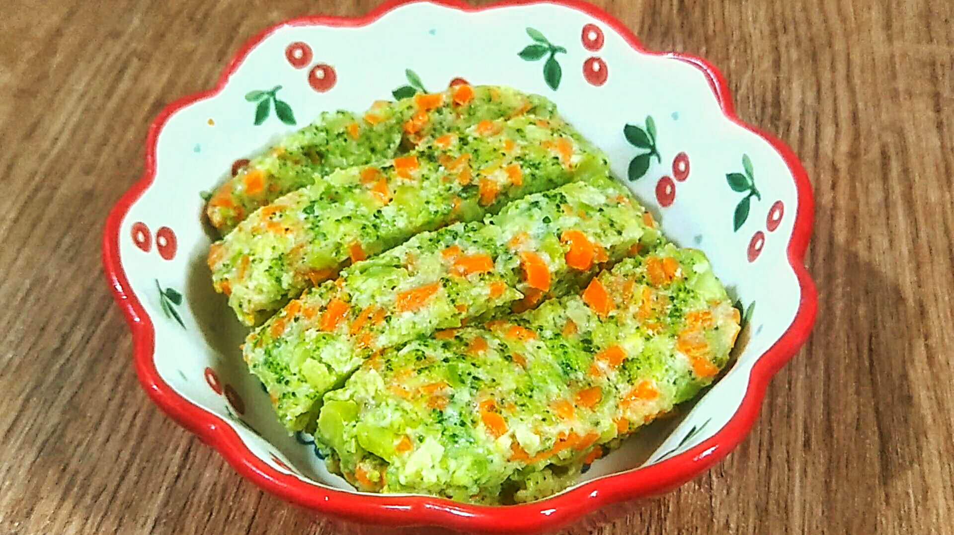 没想到西兰花这样一做,孩子吃了一大盘,不加一滴水和油,太美味