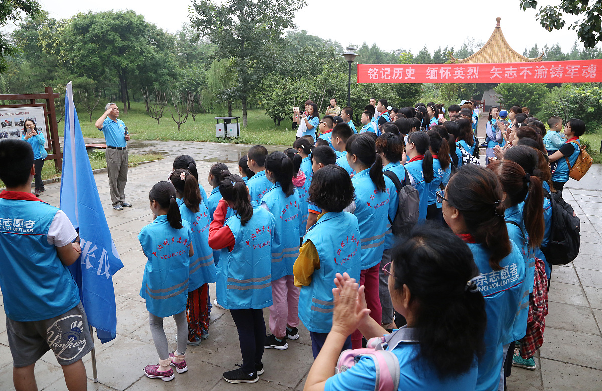 写一份大学生社会实践报告心得体会就行要1500字