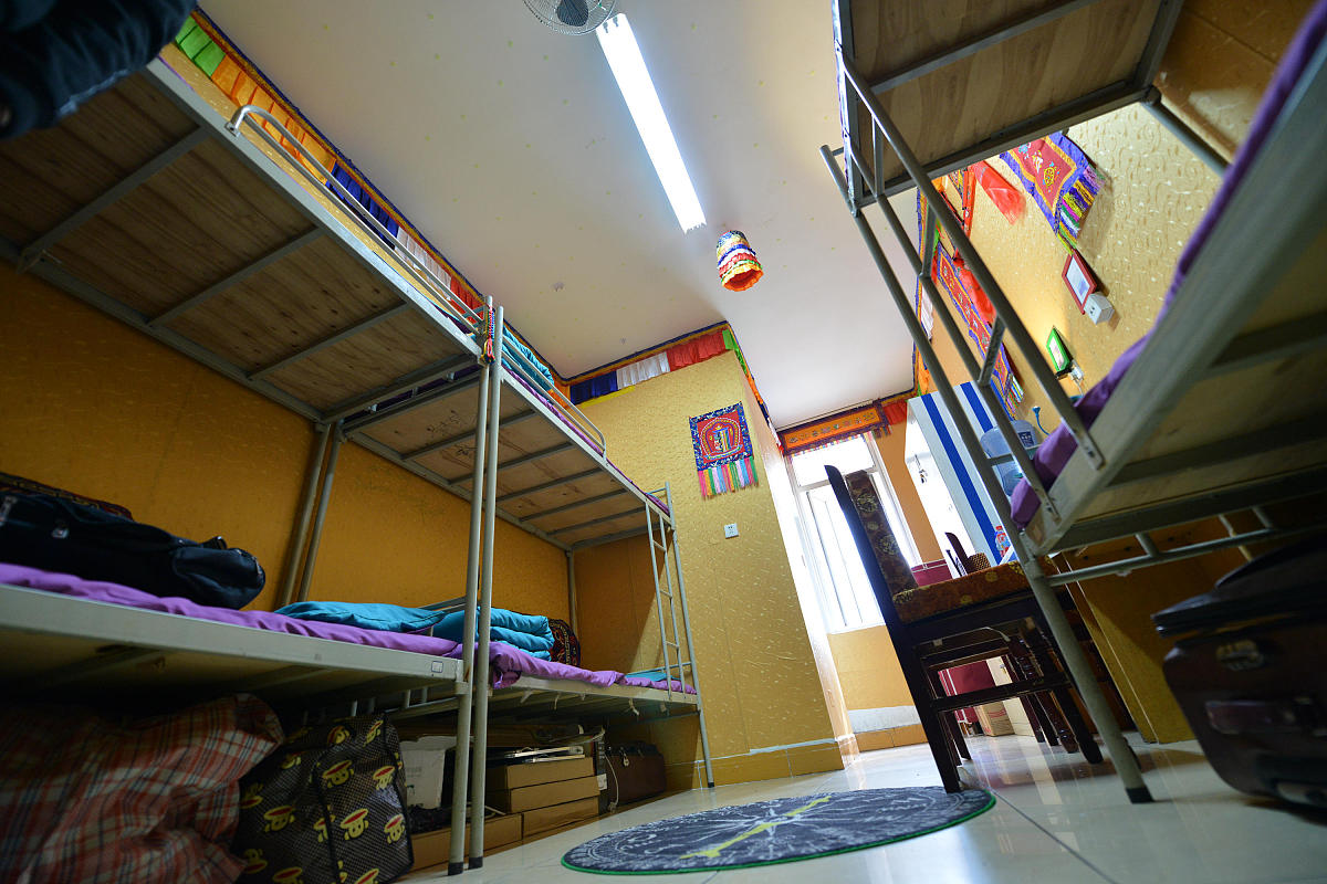 成都建筑学校住宿条件