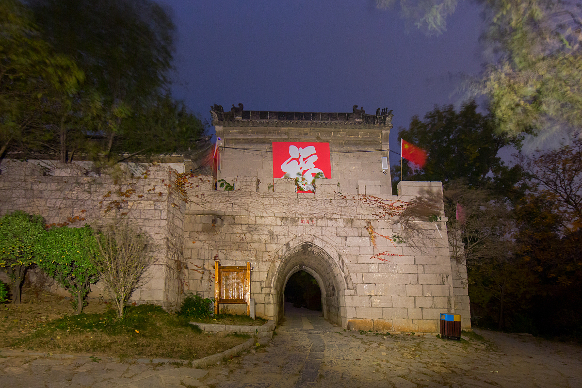 好客山东：齐鲁文化魅力，体验热情好客之情