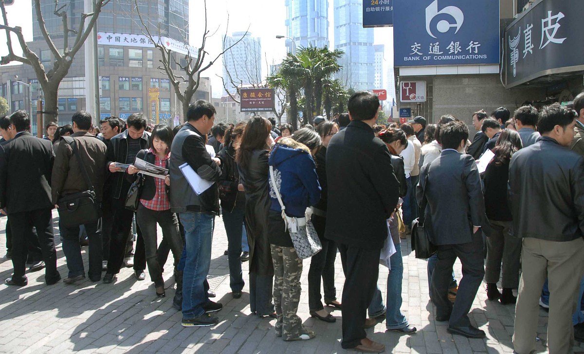 投标报价中的保险费直接费用需要在报价中显示吗