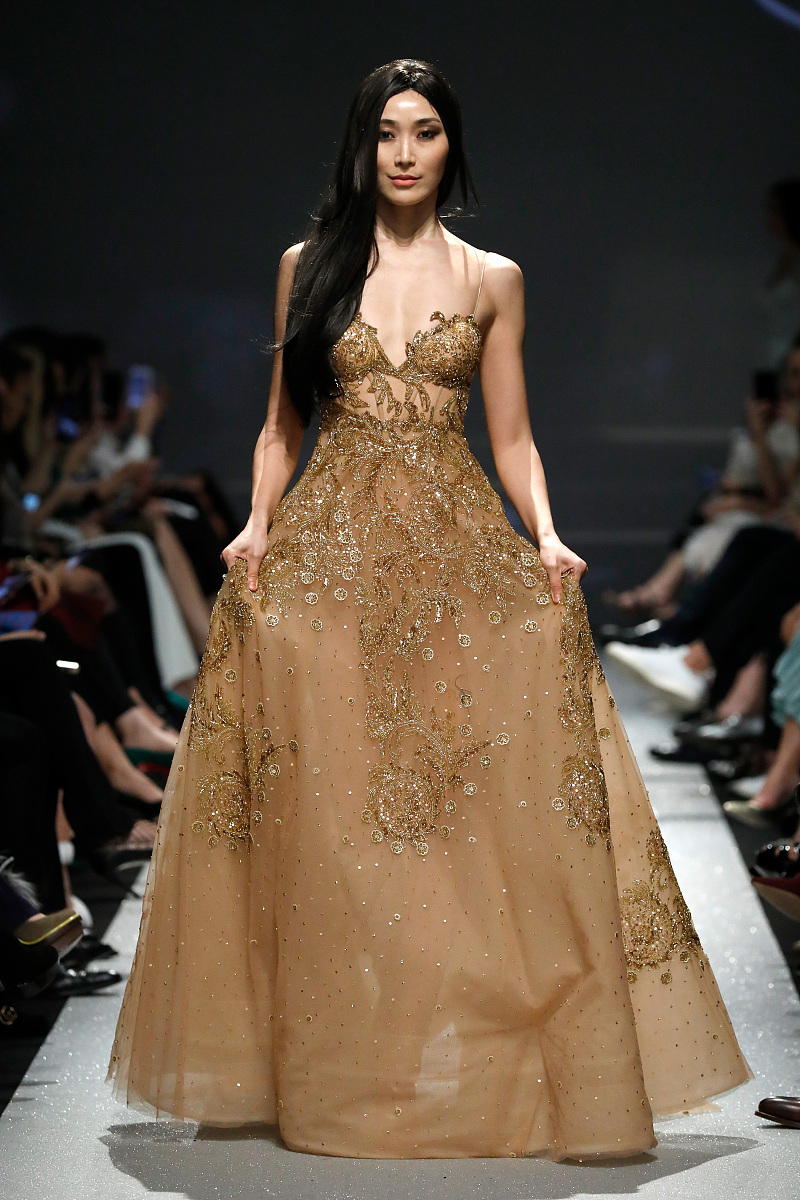 rewrite this passage to passage to express it in another English way For example After the merger of Shangri-La Hotel The scale of Shangri-La Hotel has become larger From the previous restaurants and