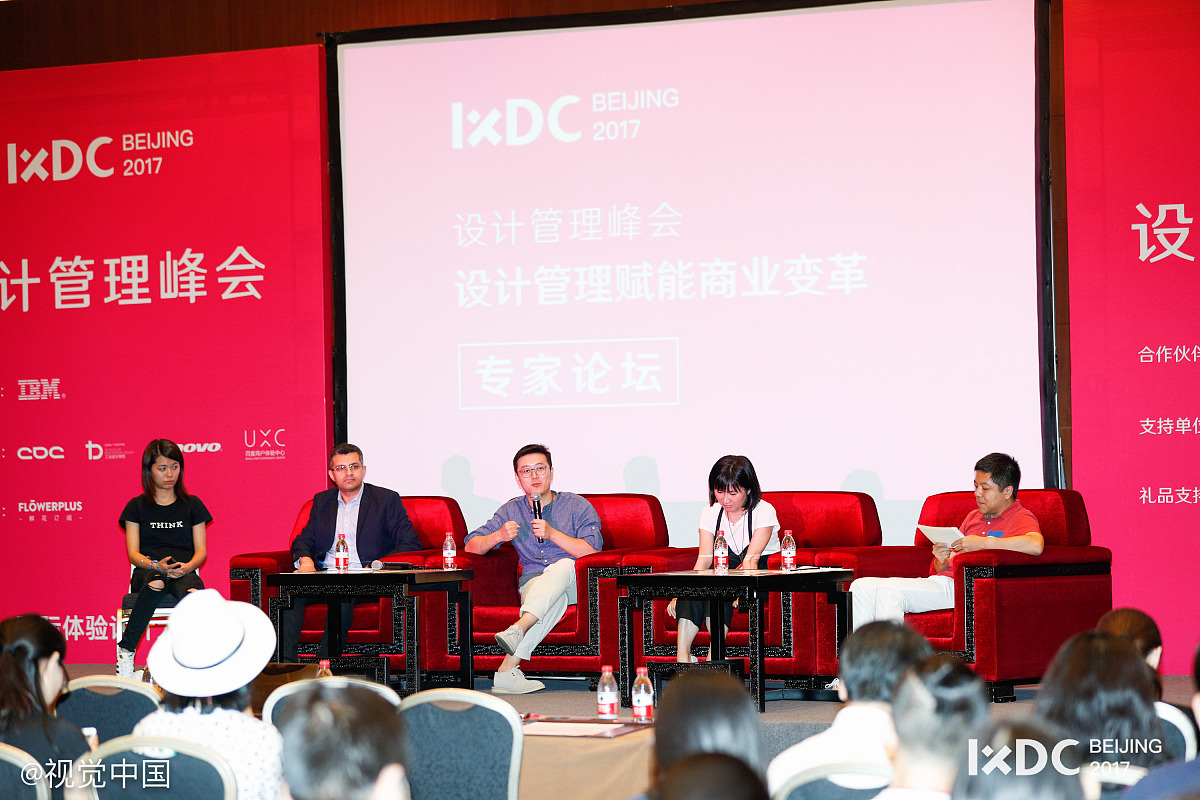 把下面的内容用中文换个说法在不改变原文含义和段落的情况下使其更易于理解：正是在创新难、营销难的大环境下HNC广州寻商会应运而生。届时知名健康品牌企业薄荷健康、健合集团、百合生物、恒天然、纤连生物新媒体及趋势洞察平台抖音、小红书、腾讯、魔镜市场情报以及中国社科院、美业颜究院、中国药品监管研究会等专业机构领军人物将莅临分享多重干货带您破解流量难题！