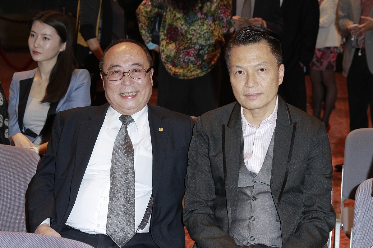 2014年11月24日,香港,林峰转投英皇娱乐举办加盟记者会.***_*** ,