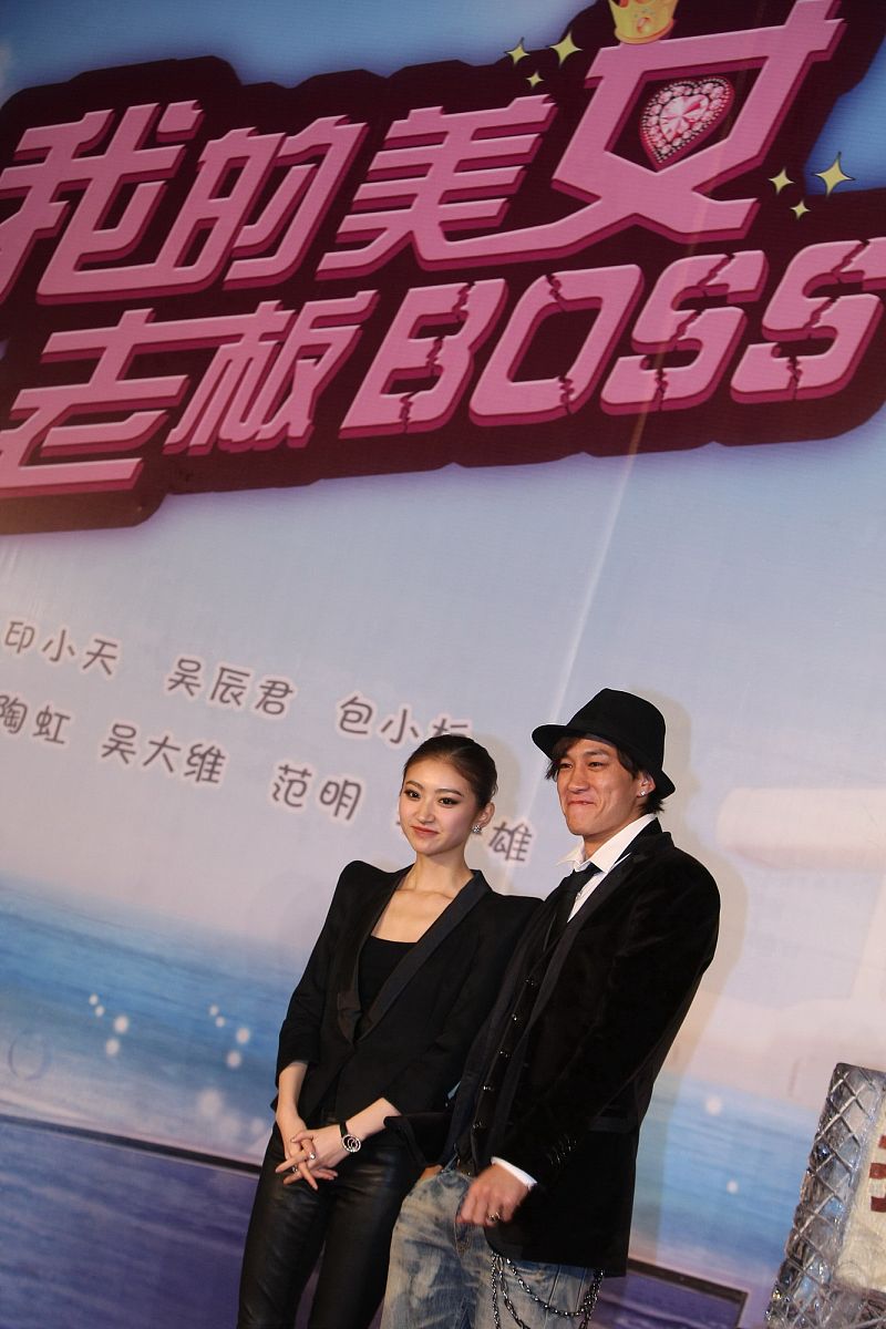 捡到华为手机有密码锁和人脸识别怎么关机