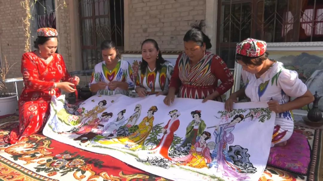 我愛你中國!新疆各族婦女姐妹向祖國母親深情告白!