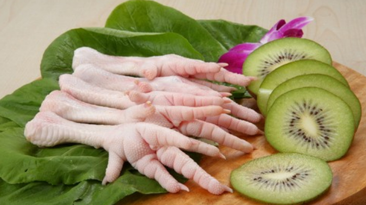 1只鸡只有2只脚,为啥市面上这么多鸡爪?难道鸡都被“进化”了