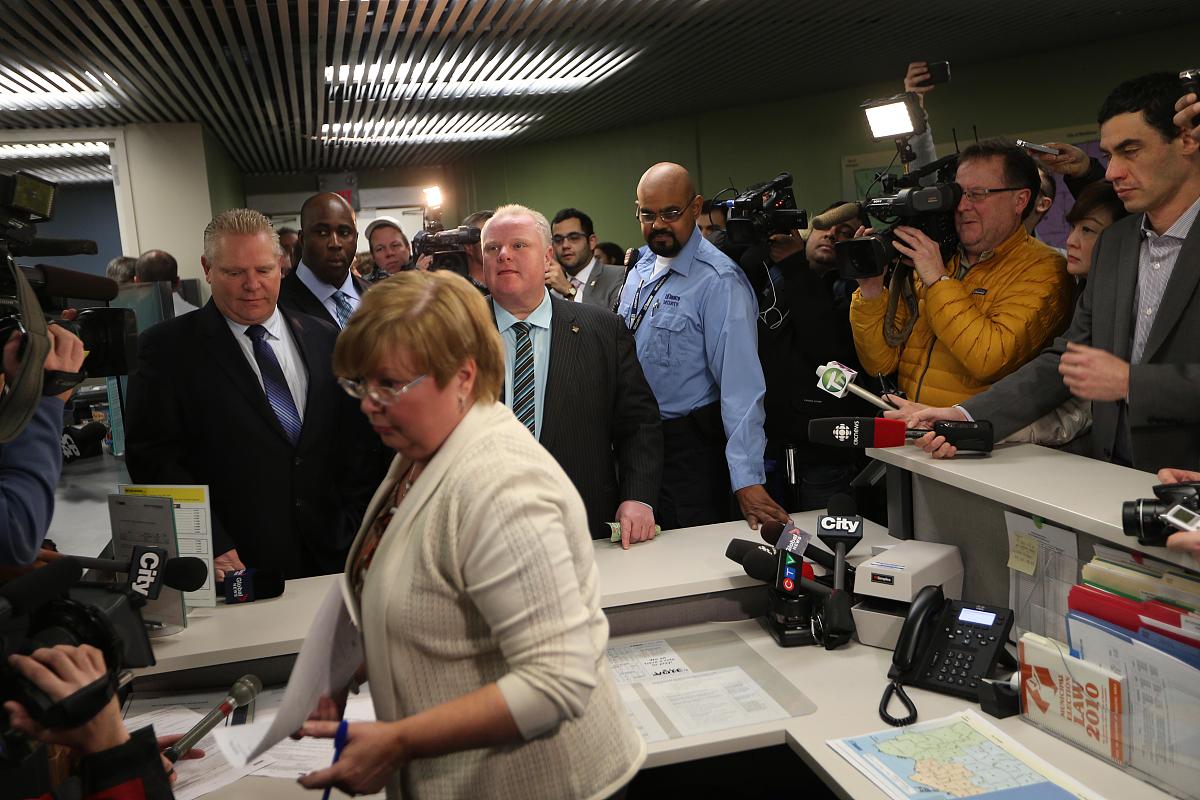 汉语言文学专业班级口号：10句燃爆青春的四字箴言