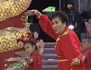 2018年春晚我堅持不到一小時，1998年的春晚卻看了好多遍