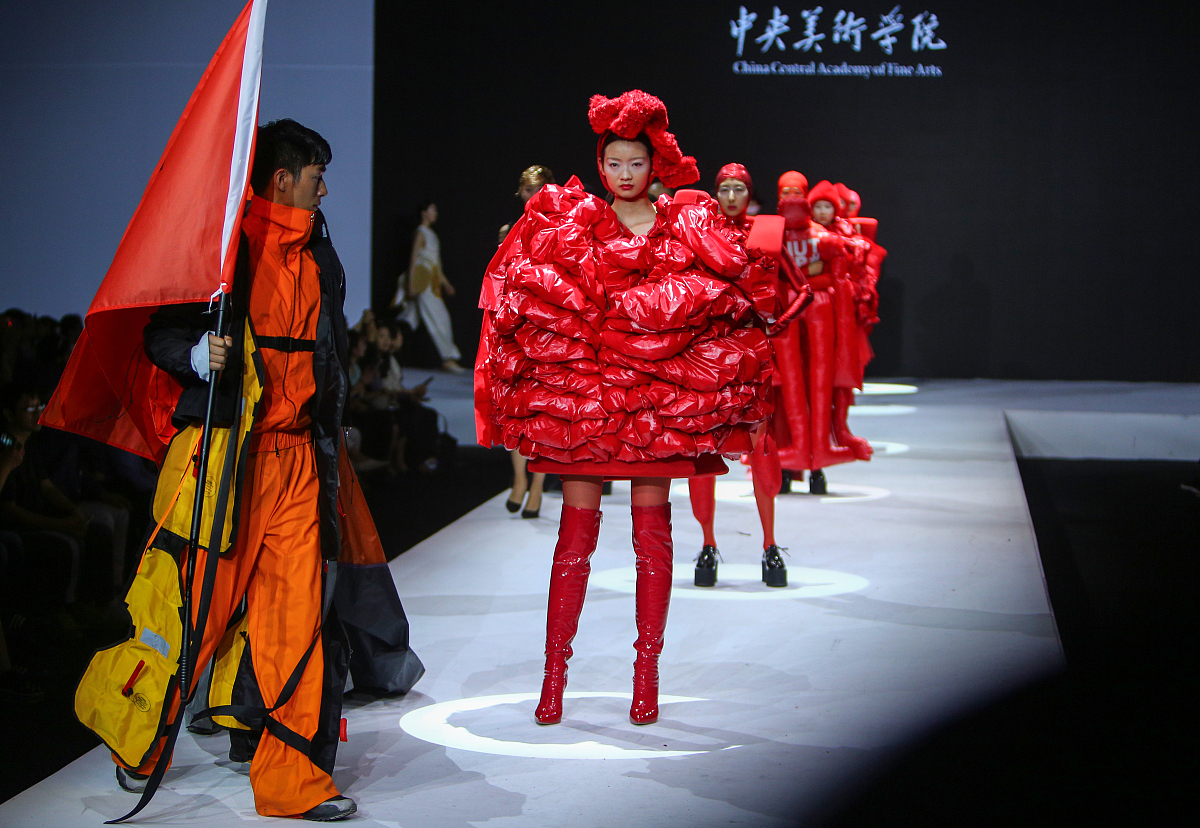 贵州职校实用美术专业就业前景好不好？好就业吗