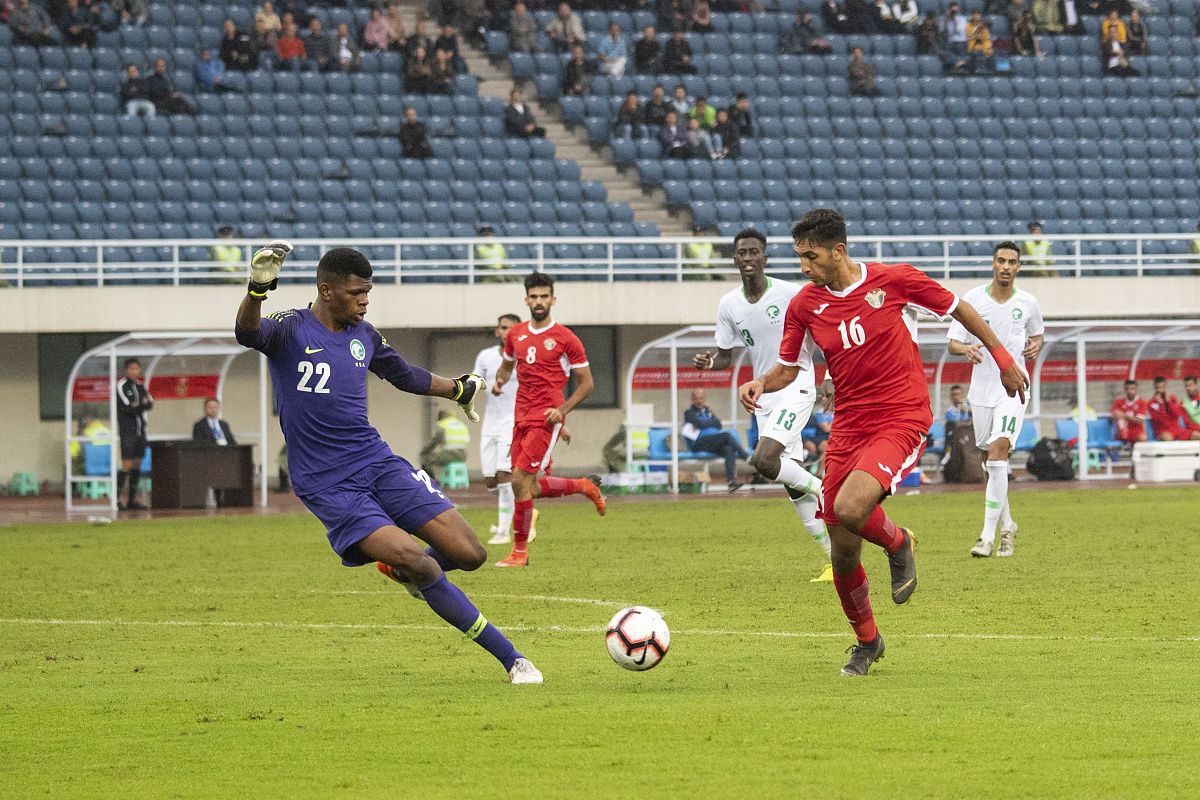 重庆女生上什么中专学校比较好